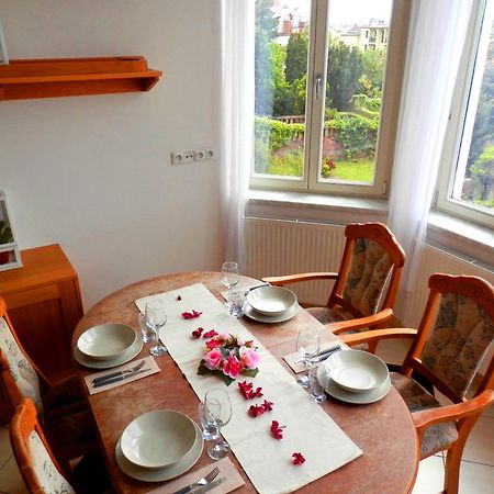 Spacious Apartment Below Spilberk Castle Brno Exterior photo